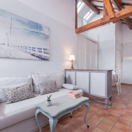 Cozy One-Bedroom Penthhouse La Latina Madrid Exterior photo